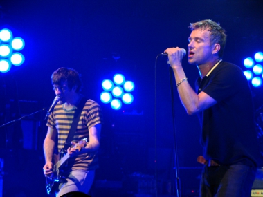 Blur:   12  