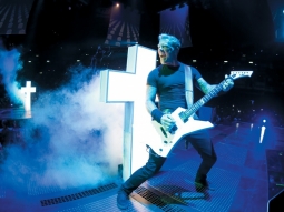 Metallica:  :    !